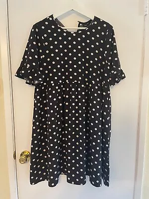 Maternity Clothes LOT Of 10 • $45