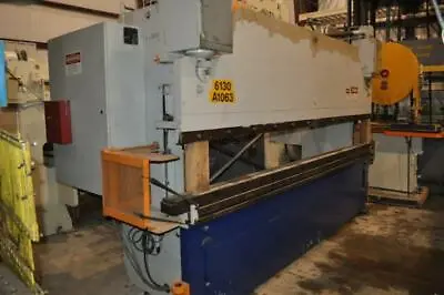 90 TON 12′ X PACIFIC HYDRAULIC PRESS BRAKE 10′ 6″ BETWEEN HOUSINGS 12′ X 12 GAUG • $17500