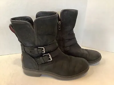 Women's UGG Simmens Boots Black Side Zip Size 5.5 #1008439 • $29.99