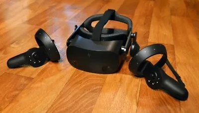 HP Reverb G2 Virtual Reality 2160 X 2160 Headset Controllers For Gamers Black • $399.99