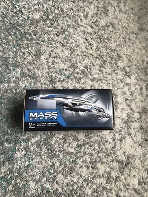 $50 • Buy Dark Horse Mass Effect Alliance Normandy SR-2 Ship Replica New Rare Oop