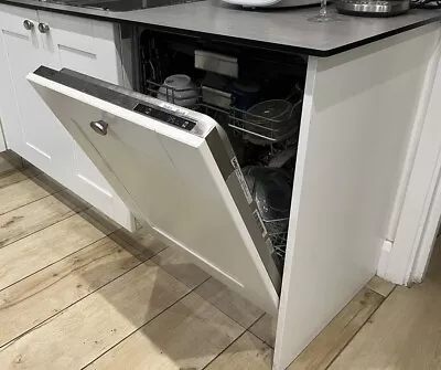 BEKO Integrated Dishwasher • £0.99