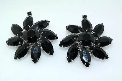 Vtg Faceted Black Glass Silver Tone Flower Clip On Earrings • $14.50