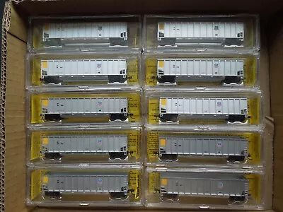 New N Scale Deluxe 10 Car Runner Set Union Pacific Twin Tub Coal Gons  #122406 • $279.99