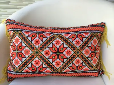 $25 • Buy Pillow Kilim Vintage Textile Hand Embroidered Tassel Trim 20  X 12  Cover Only
