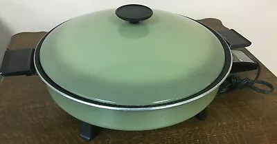 West Bend Avocado Green Round 12  Electric Skillet Model 13350 • $39.97