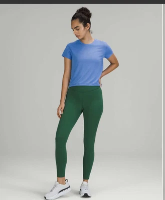 $25 • Buy Lululemon Train To Be Short Sleeve Shirt Size 6 US/AU 10 Blue Nile