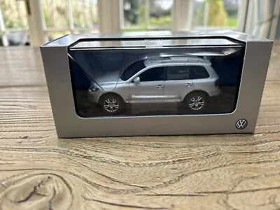 1:43 Minichamps Volkswagen Touareg - In Silver -in VW Packaging • $46.73