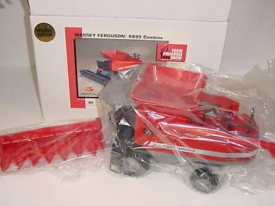 1/24 Massey Ferguson 9895 Combine W/Corn & Grain Head NIB! 2006 Farm Prog Show! • $195