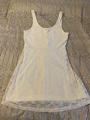 Express Women’s White Lace Lined Floral Pullover Dress Size M • $10