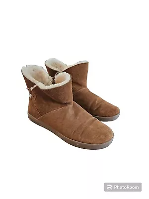 KOOLABURRA UGG SHAZI Chestnut Brown Ankle Boot Bootie Style #1019362 Size 10 New • $44.95