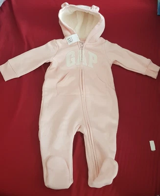 £15.99 • Buy GAP Baby Pink Sleepsuit Jumpsuit Babygrow Coat Fleece Hood Size 3-6 Months BNWT 