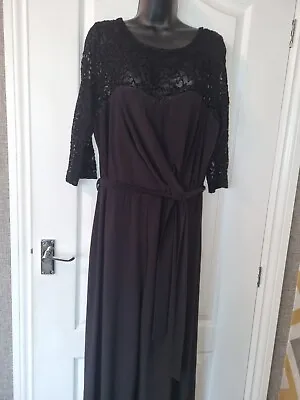 Lovely Black Floral Lace Wideleg Stretch Evening Jumpsuit Size 20 • £14