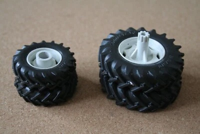 £4.99 • Buy Britains 1/32 Tractor Wheels & Tyres