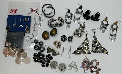 Jewelry Grab Bag Box Of Vintage & Modern Matched Mixed Bulk Estate Earrings Lot • $26