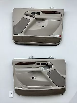 03-07 Cadillac Escalade Chevy GMC Set Of Front Power Door Panels OEM Shale • $299.99