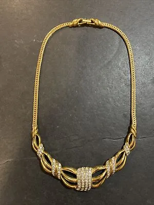 Vintage Signed TRIFARI Rhinestone Gold Tone Necklace • $49.99