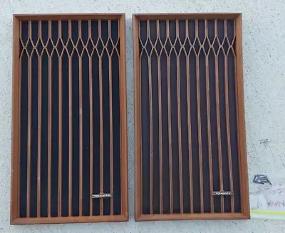 Set Of 2 Orig 1970's REALISTIC Radio Shack NOVA 4 Speaker GRILL COVERS W BADGES • £41.81