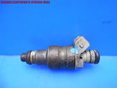 Bmw E30 E28 325e 325es 528e Original Bosch Fuel Injector Oem 0280150126 • $17.50