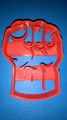 Hulk Fist Cookie Cutter (0044) - 3D Printed - High Quality Red • £3.99