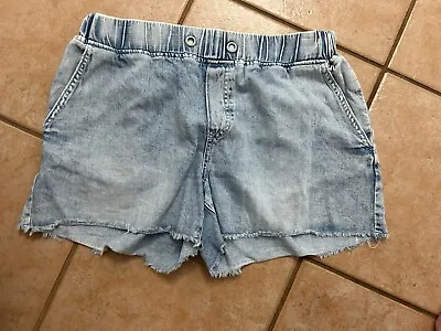Women's *~*DECJUBA*~*D-LUXE Denim    Shorts Size 14 • $10