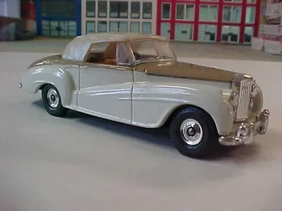 $9 • Buy Corgi Classics 815 1954 Bentley R Type