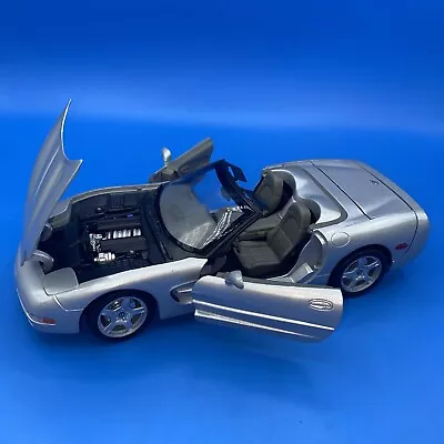 Welly 1/18 Silver 1999 Chevrolet Corvette No. 9840 • $25