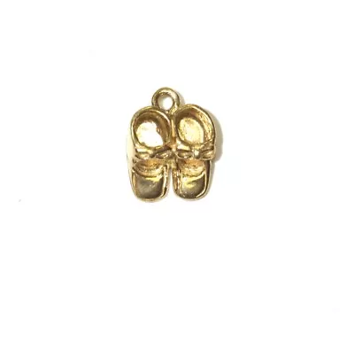 10k Yellow Gold 3D Baby Shoe Pendant Charm 1.5g Estate Vintage Ladies • £57.50