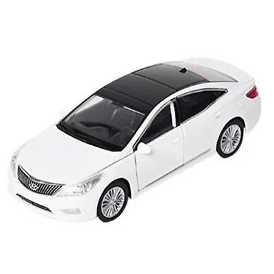 Hyundai Motor Car AZERA Vehicle Diecast Toys Figures White Color 1/38 Scale • $25.20