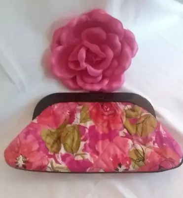 Vera Bradley Vintage Rose Millie Floral Clutch Purse • $10