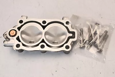 Johnson Evinrude 1984 1985 1986 1987 1988 Cylinder Head 6 8 HP 2 Cylinder • $32