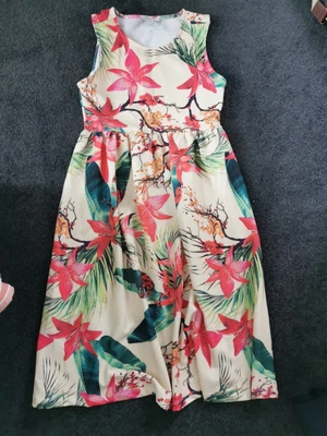 $10 • Buy Asos Maternity Dress Size 8