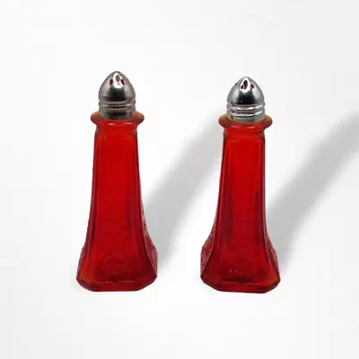 RED AMBERINA DEPRESSION STYLE GLASS SALT And PEPPER SHAKERS Vintage Art Deco • $13.95