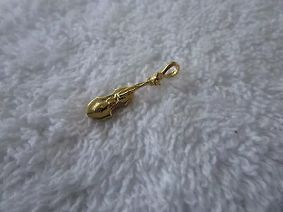 Quality+vintage New~ Yellow Gold Plated  ~ Violin Design  ~ Pendent!!! • $5.99