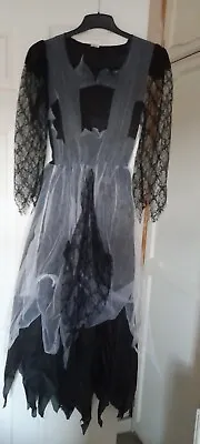 Womens Zombie Bride Costume • £6