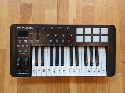 £40 • Buy M-Audio Oxygen 25 IV - 25-Key USB MIDI Keyboard Controller 