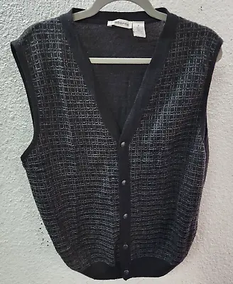 Claiborne Men's Vintage Plaid Knitted Button Down Sweater Vest Black Medium • $21.99