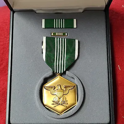 US Military Merit Medal Lapel Pin Ribbon Box Set Army (27CR12) • $24.99