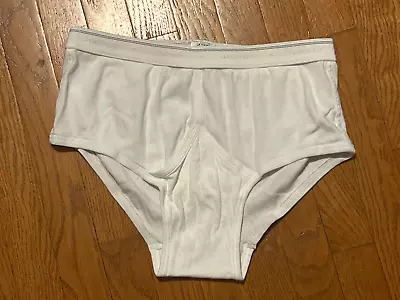 Vintage 2000 ~ JOCKEY™ Brief Men's Y-Fly Underwear Sz 38 • $7.45