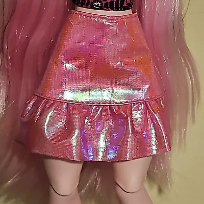 Monster High Draculaura Skulltimate Fearidescent G3 Doll Shiny Pink Skirt New • $6.99