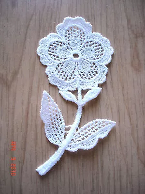 4 X NEW Venise Lace Applique 4  Flower Trim WHITE • $4.99