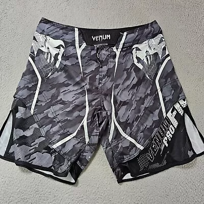 Venum Fight Shorts Mens Size Small Grey Snake Scales Print Training Performance • $29.89