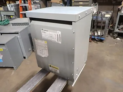 GE 9T23B3871 15 KVA 3 Phase Transformer 480-208y/120v Indoor T984 • $525