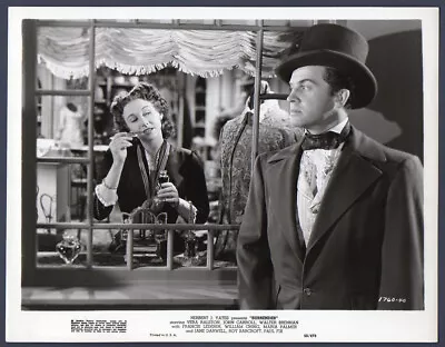 VERA RALSTON Flirty Woman Store Window FRANCIS LEDERER 1950 Orig Photo SURRENDER • $19.95