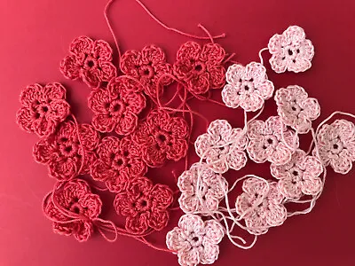 20 Handmade Red And Pink Crochet Flowers In  4 Ply Cotton.  3 Cm Diameter • £6.50