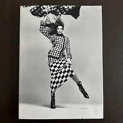GIANNI VERSACE Catalog 25 Women's Collection Fall Winter 1993-94 Avedon Weber • $497.49