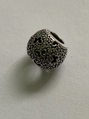 $20 • Buy Genuine Pandora Sterling Silver Clear CZ Fluttering Butterfly Charm  791482CZ