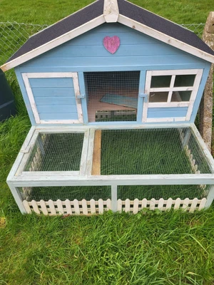 £10 • Buy RABBIT HUTCH/GUINEA PIG HUTCH RUN 2 TIER DOUBLE DECKER With Metal Run.