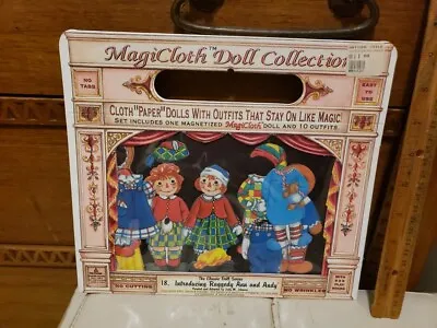 Vintage Paper Dolls - Raggedy Ann And Andy Magicloth Doll Collection Series 1997 • $23.70