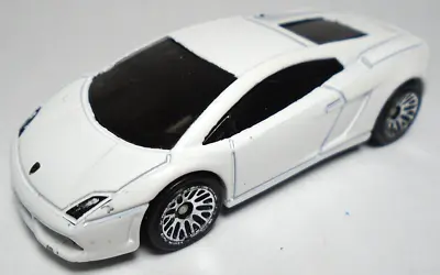 Hot Wheels Lamborghini Gallardo Lp 560-4 White 1:64 Diecast 2 5/8  Car • $10.99